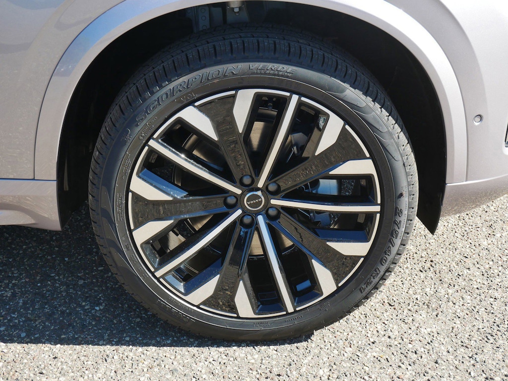 New 2026 Volvo XC90 B5 Plus 7-Seater SUV