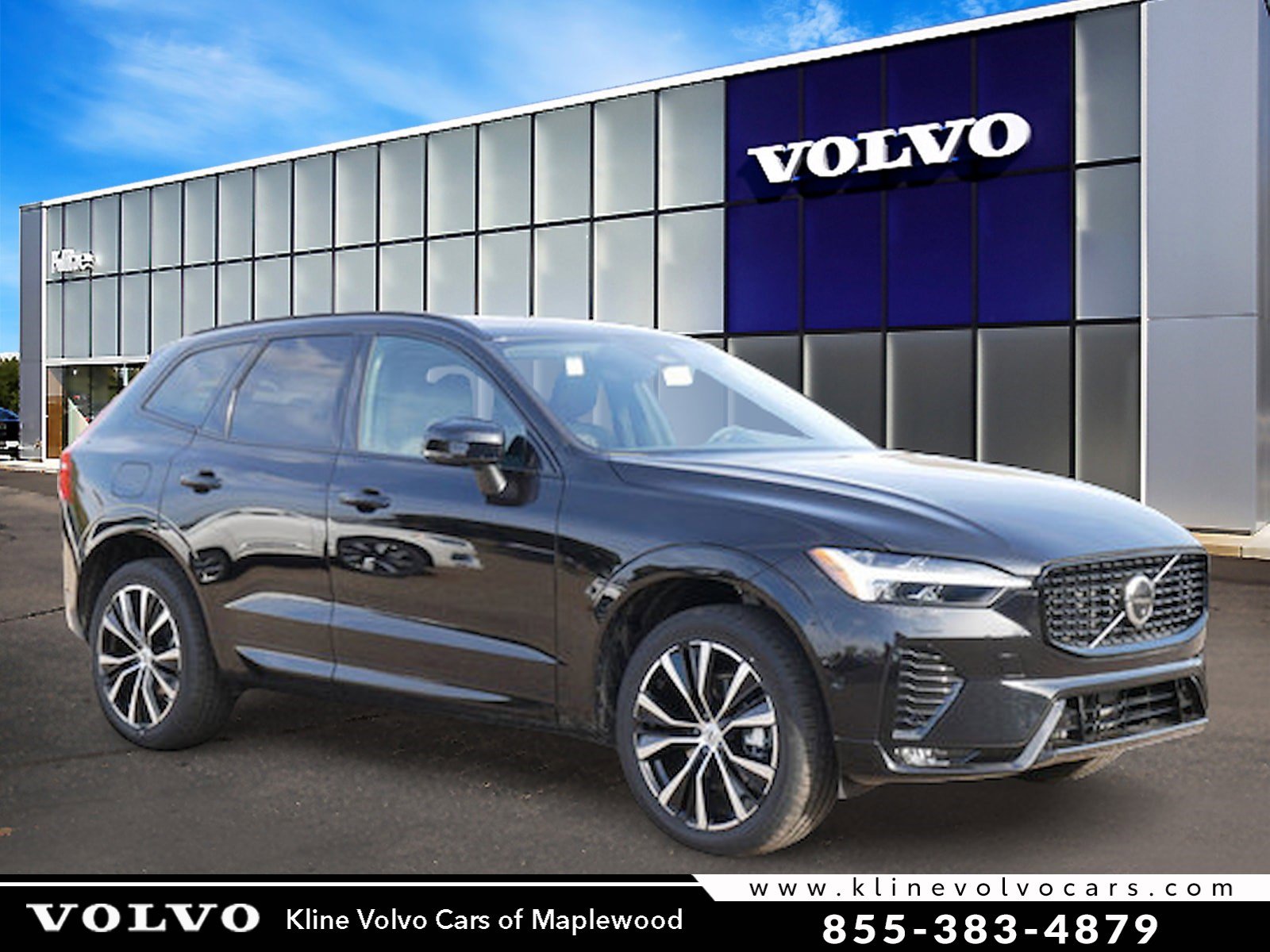 2025 Volvo XC60 Plus's photo