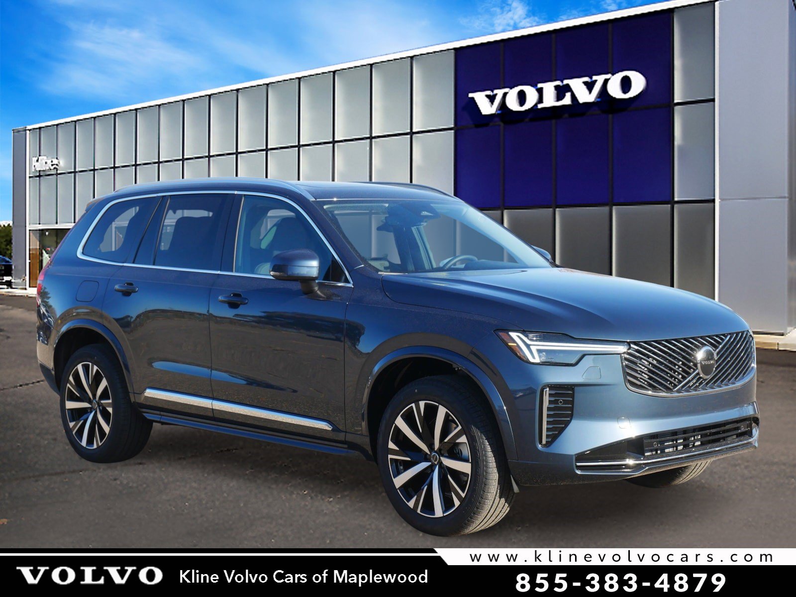 2026 Volvo XC90 Core's photo