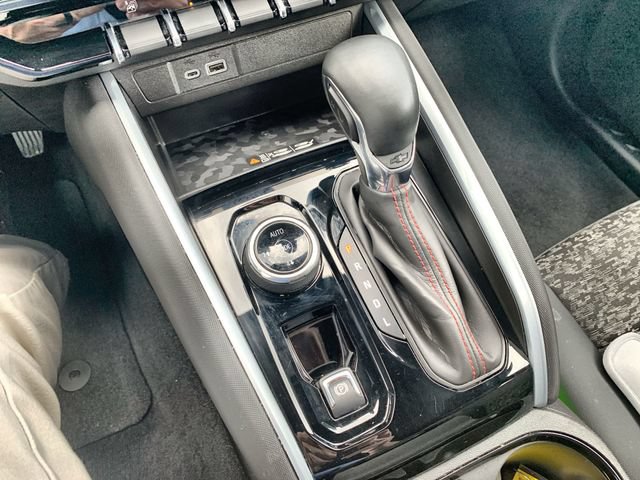 2023 Chevrolet Colorado Z71 - Photo 16
