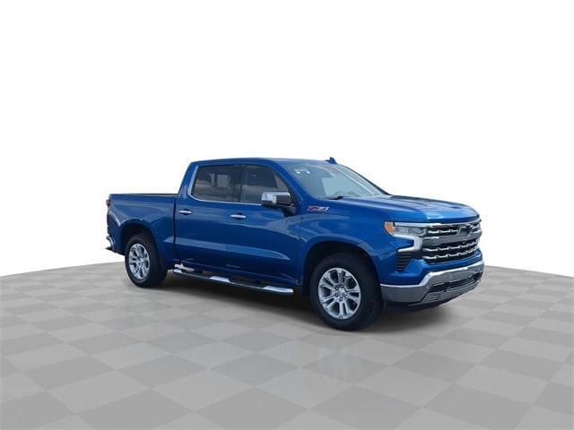 Used 2022 Chevrolet Silverado 1500 LTZ with VIN 1GCUDGED1NZ616481 for sale in Blissfield, MI