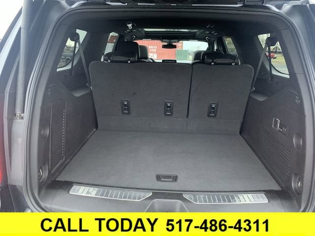 2022 Chevrolet Suburban Z71 - Photo 27