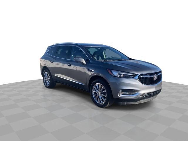 Used 2020 Buick Enclave Essence with VIN 5GAEVAKW1LJ322547 for sale in Blissfield, MI