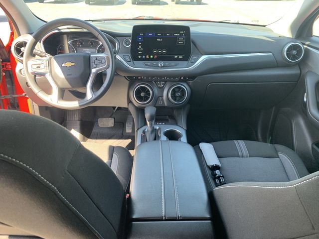Photo 19