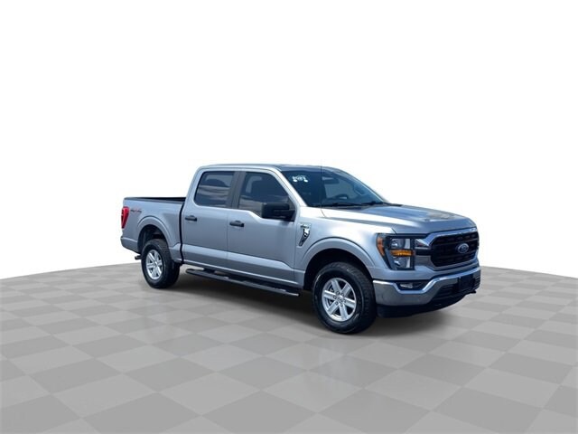 2023 Ford F-150 XLT photo 2