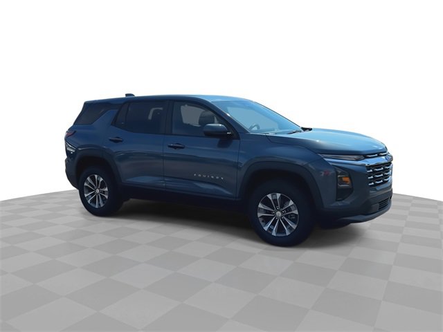 2026 Chevrolet Equinox LT photo 2