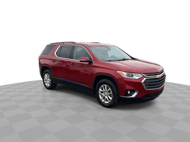 Used 2021 Chevrolet Traverse 3LT with VIN 1GNEVHKW4MJ130054 for sale in Blissfield, MI