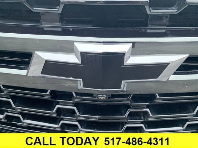 2022 Chevrolet Suburban Z71 - Photo 32