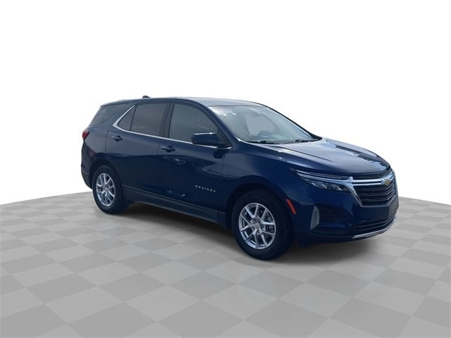 Used 2022 Chevrolet Equinox LT with VIN 3GNAXKEV1NS174974 for sale in Blissfield, MI