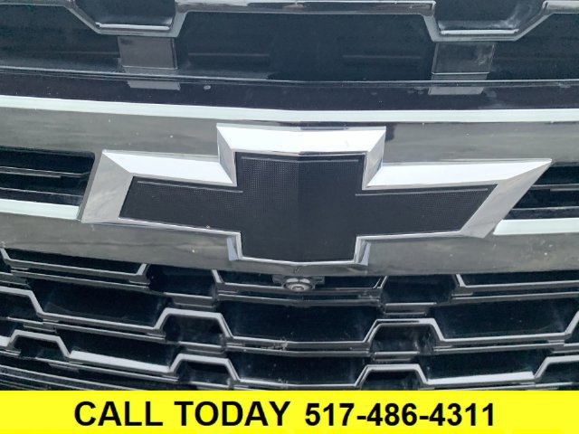 2022 Chevrolet Suburban Z71 - Photo 30