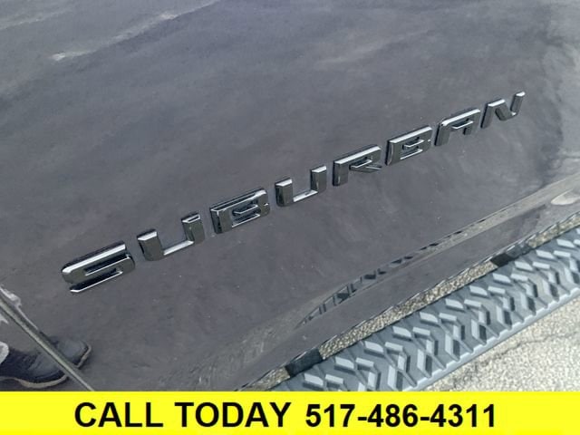 2022 Chevrolet Suburban Z71 - Photo 33