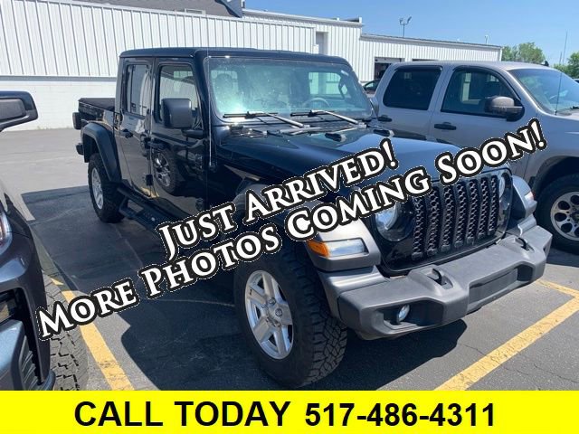 2020 Jeep Gladiator Sport S's photo