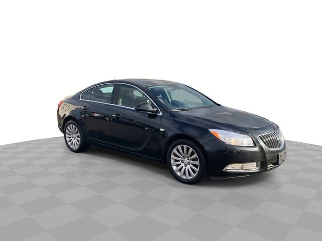 Used 2011 Buick Regal CXL with VIN W04GP5EC1B1077106 for sale in Blissfield, MI