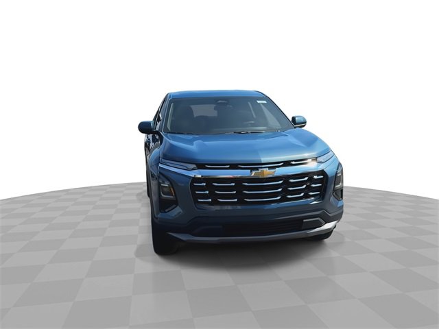 2026 Chevrolet Equinox LT photo 2