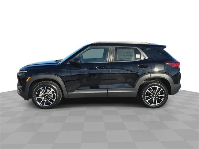 2026 Chevrolet Trailblazer LT photo 3