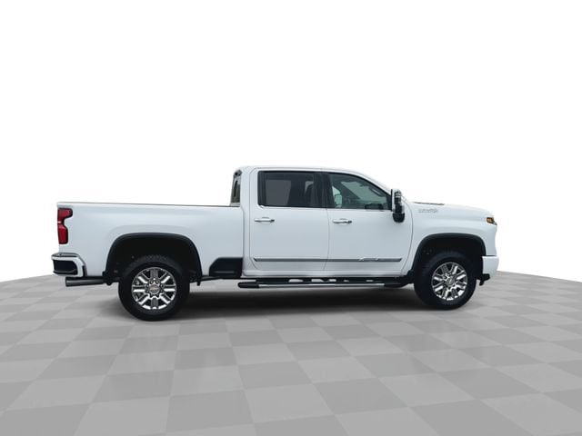 2026 Chevrolet Silverado 2500 HD High Country - Photo 9