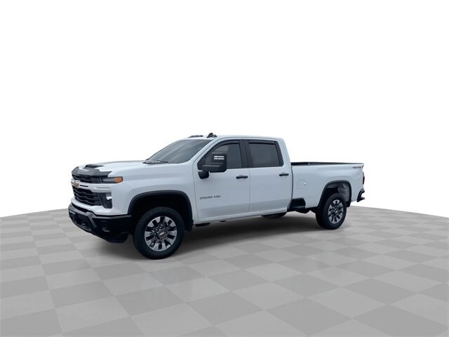 2024 Chevrolet Silverado 2500HD Custom photo 4