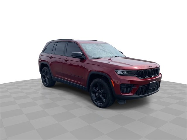 2023 Jeep Grand Cherokee Altitude photo 2