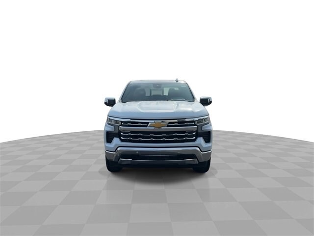 2026 Chevrolet Silverado 1500 LTZ photo 3
