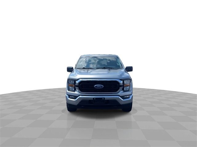 2023 Ford F-150 XLT photo 3