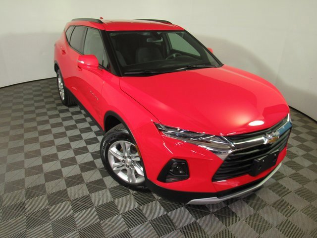 Used 2019 Chevrolet Blazer 2LT with VIN 3GNKBCRS7KS584019 for sale in Blissfield, MI