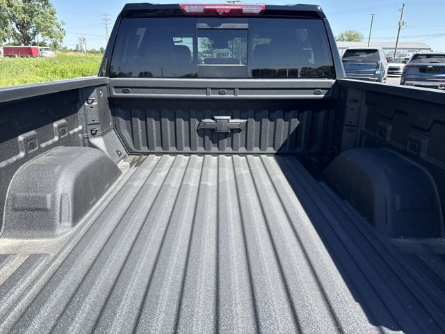 2026 Chevrolet Silverado 1500 LTZ - Photo 16