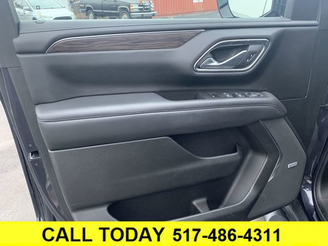 2022 Chevrolet Suburban Z71 - Photo 23