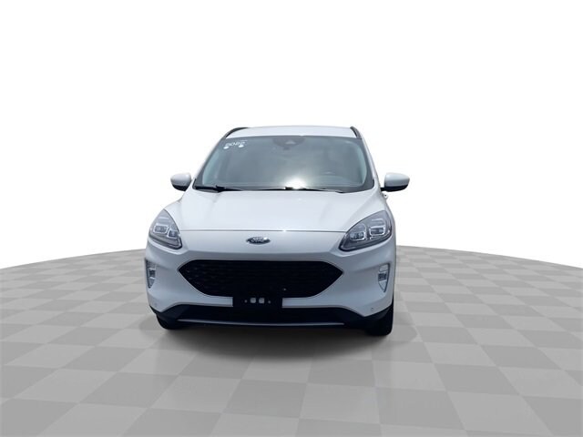 2022 Ford Escape Titanium photo 3
