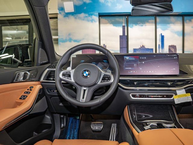 2026 BMW X5 M60i - Photo 16