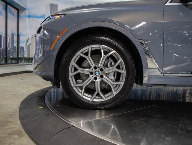 2026 BMW X7 40i - Photo 6