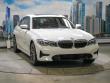 BMW 330i
