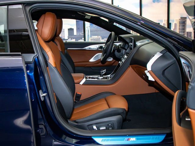 2026 BMW 8 Series 840i - Photo 21