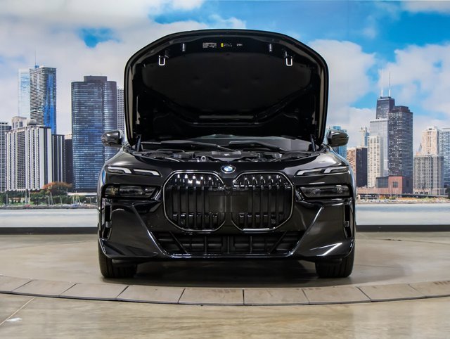 2025 Bmw 760i xDrive photo 4