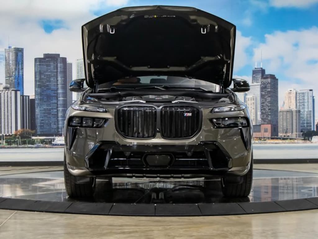 New 2026 BMW X7 M60i SUV
