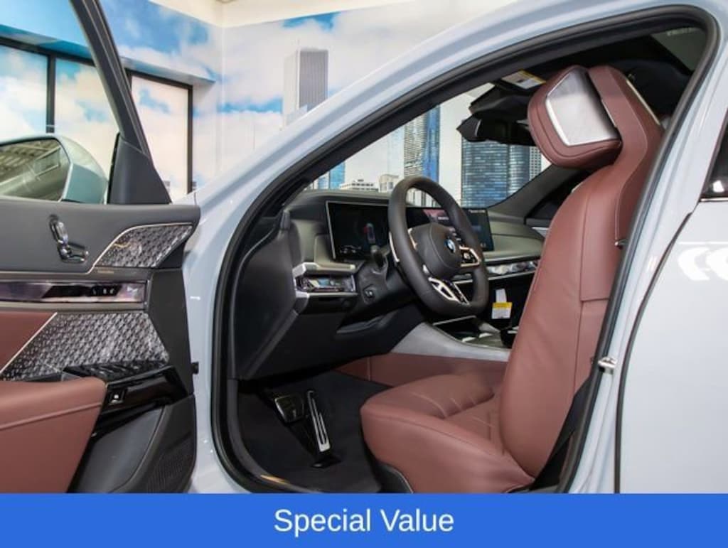 Used 2025 BMW 760i xDrive Sedan