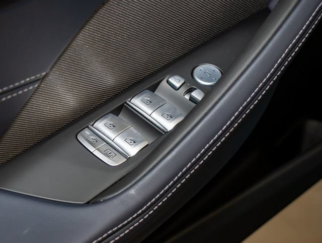 2026 BMW 8 Series 840i - Photo 14