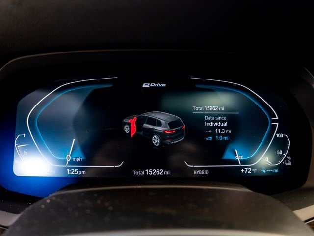 2023 BMW X5 45e - Photo 17