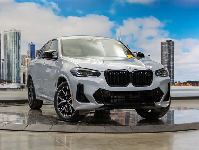 2024 BMW X4 M40i's photo