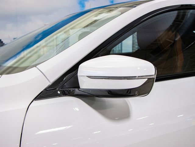 2026 BMW 8 Series 840i - Photo 10