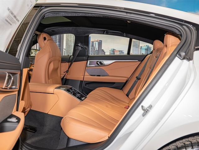 2026 BMW 8 Series 840i - Photo 22