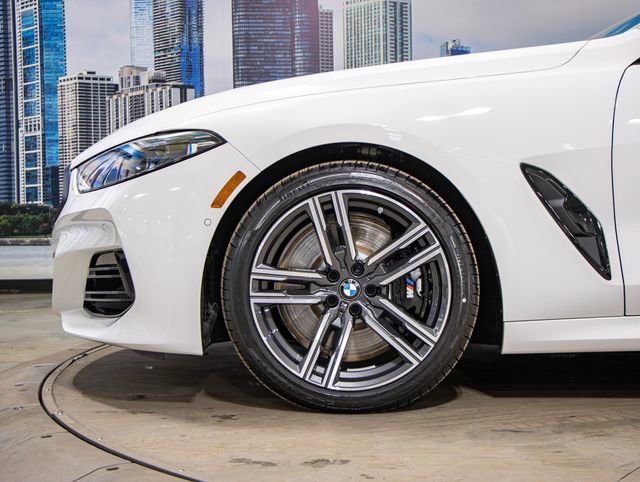2026 BMW 8 Series 840i - Photo 7