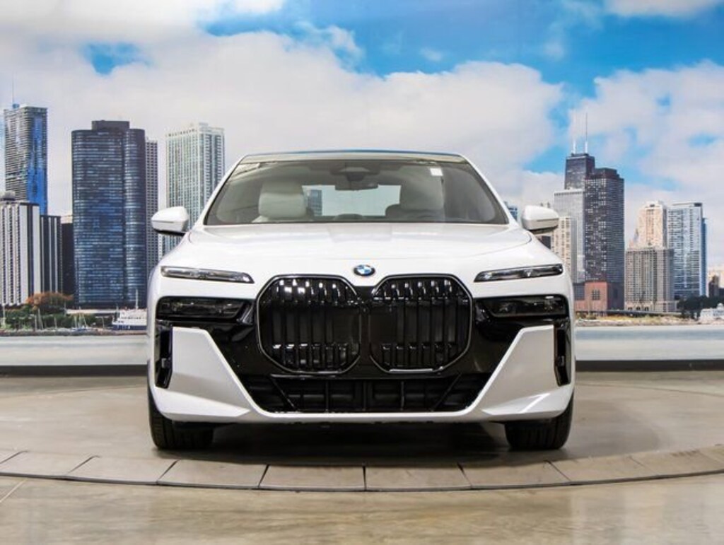 Used 2025 BMW 760i xDrive Sedan