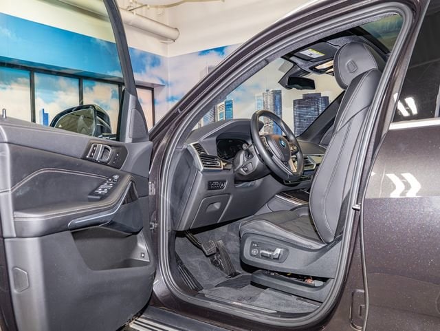 2023 BMW X5 45e - Photo 13