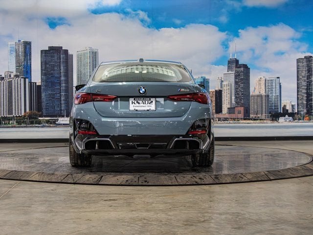 2026 BMW i4 M60 - Photo 11