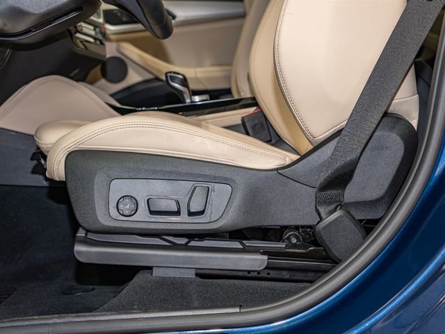 2025 BMW X4 30i - Photo 15