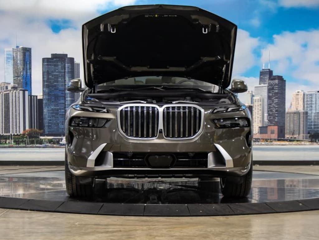 New 2026 BMW X7 xDrive40i SUV