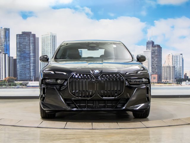 2025 Bmw 740i xDrive photo 3
