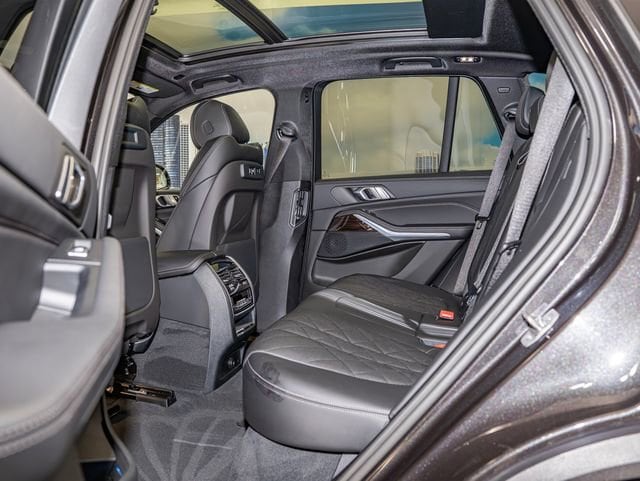 2023 BMW X5 45e - Photo 22