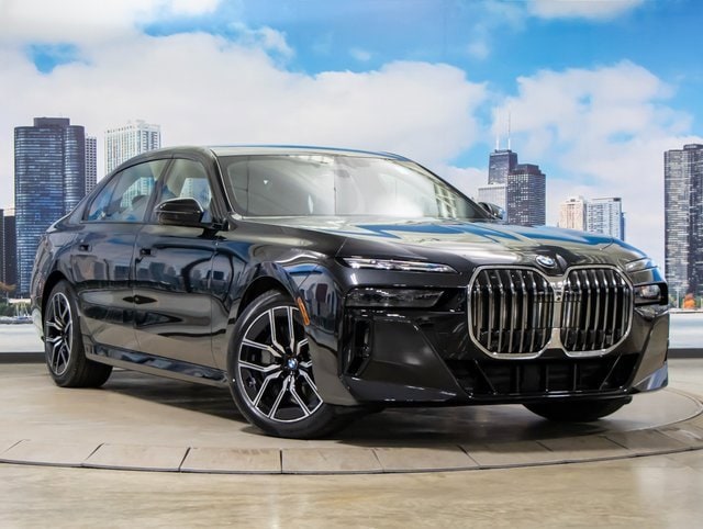 2025 BMW 7 Series 760i's photo