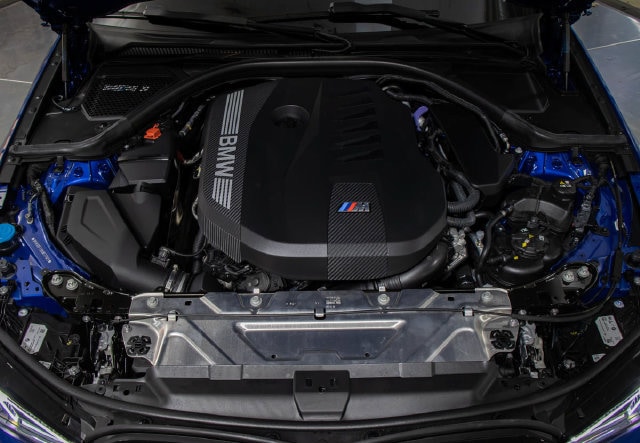 2025 BMW 3 Series M340i - Photo 5